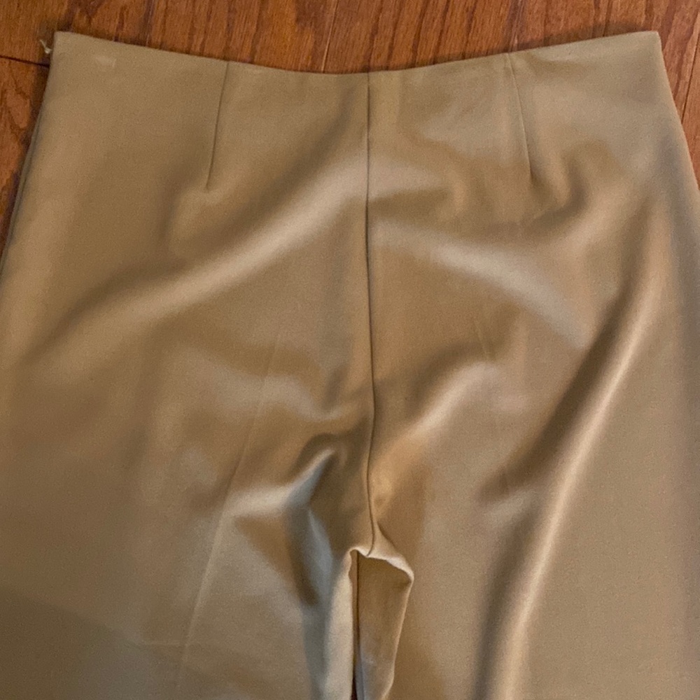 Catherine Stewart khaki size 10 pants- zips to the side - Picture 3 of 12